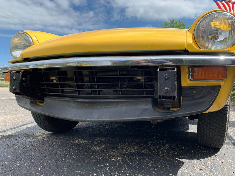 Illustration for article titled At $2,900, Would You Soar In This 1975 Triumph Spitfire 1500?